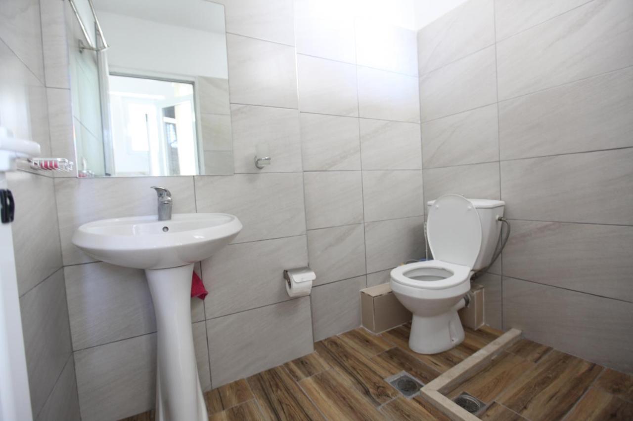 Andy Apartments Саранда Екстер'єр фото