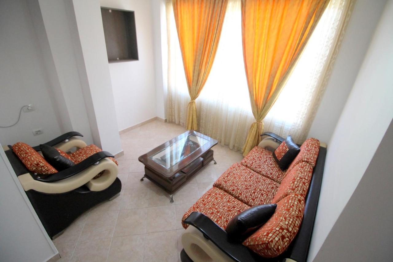 Andy Apartments Саранда Екстер'єр фото