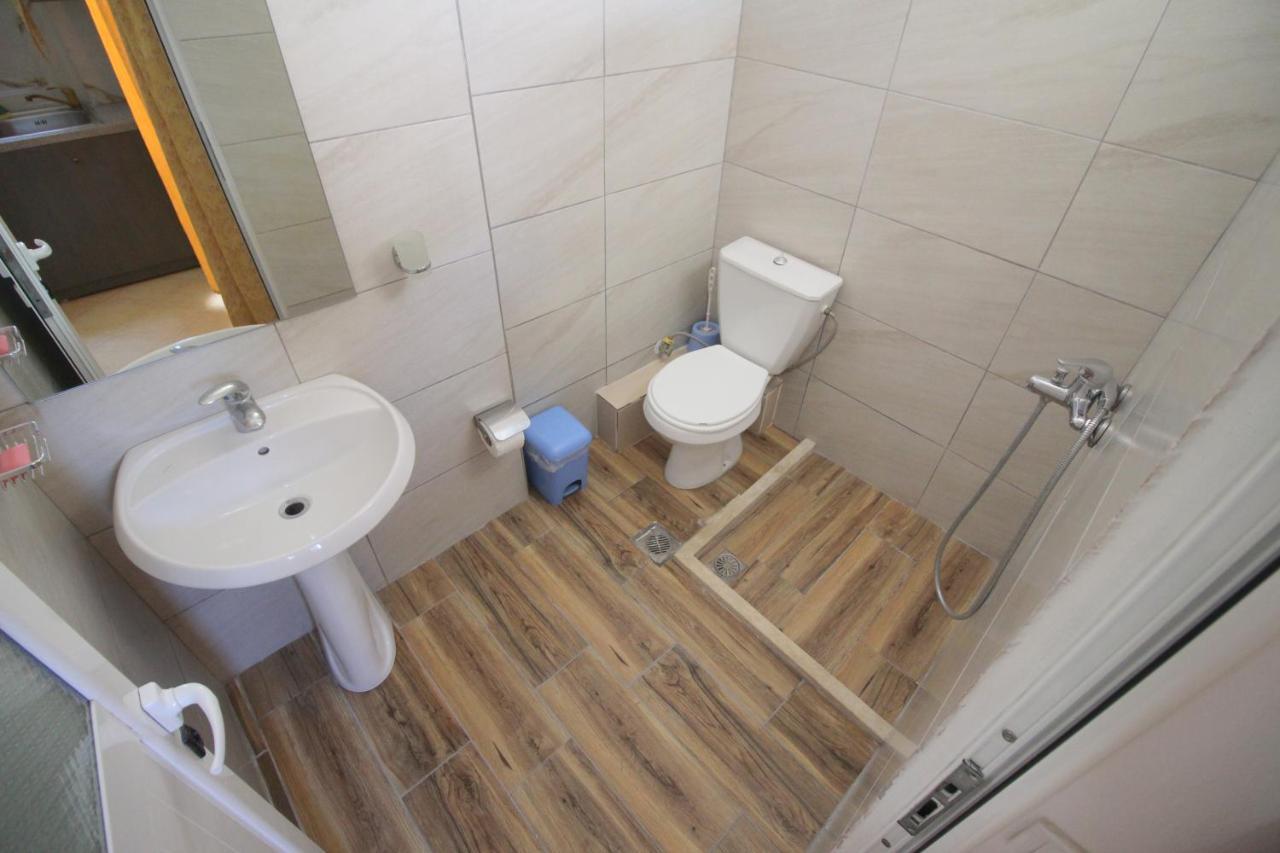 Andy Apartments Саранда Екстер'єр фото