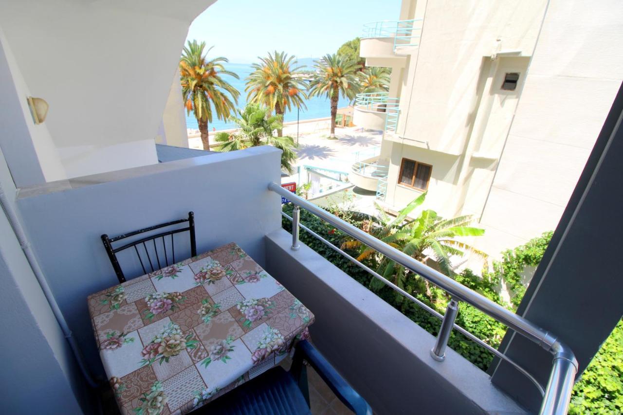 Andy Apartments Саранда Екстер'єр фото